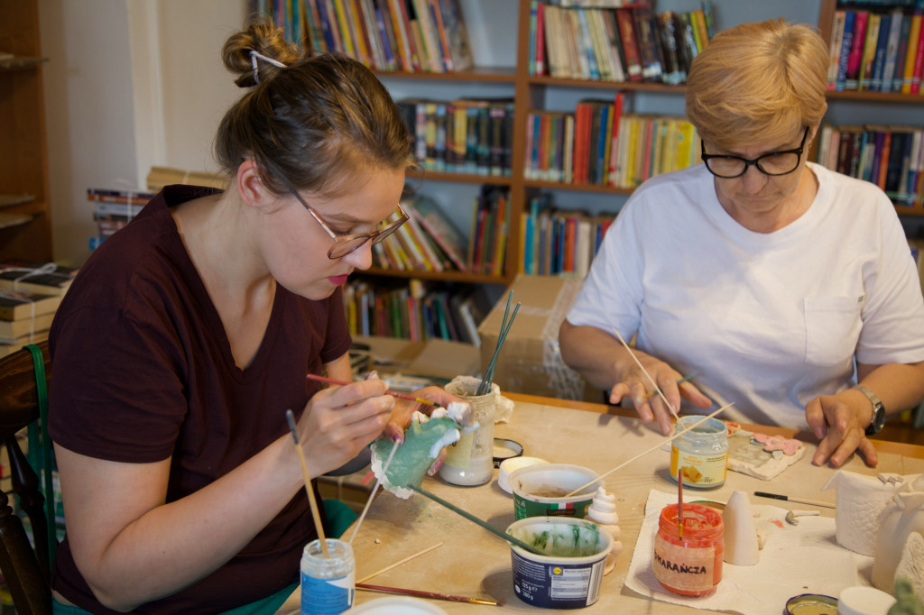 Warsztaty ceramiczne w bibliotece