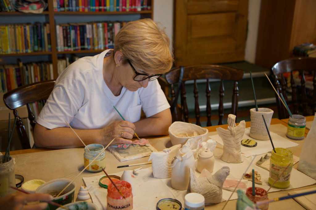 Warsztaty ceramiczne w bibliotece