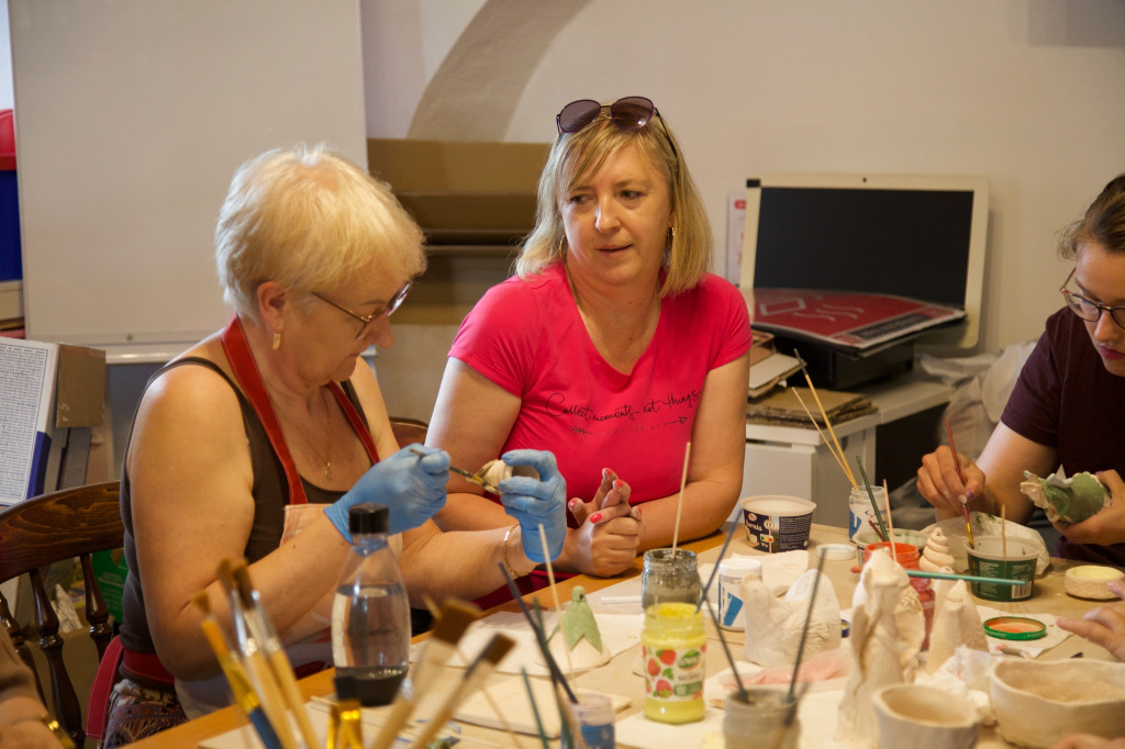 Warsztaty ceramiczne w bibliotece