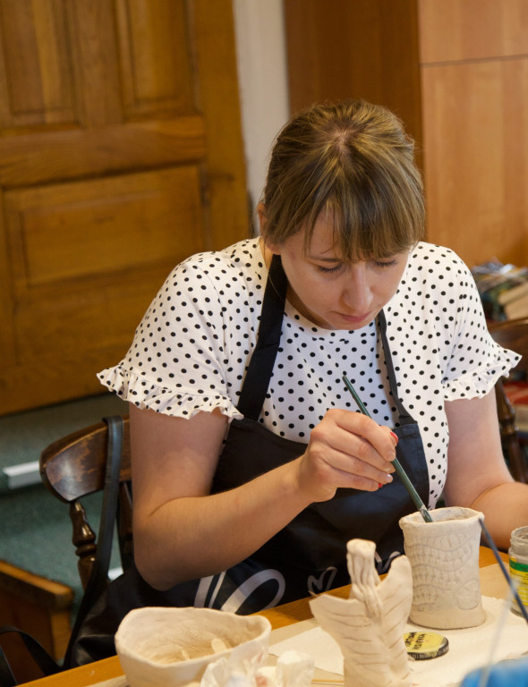 Warsztaty ceramiczne w bibliotece