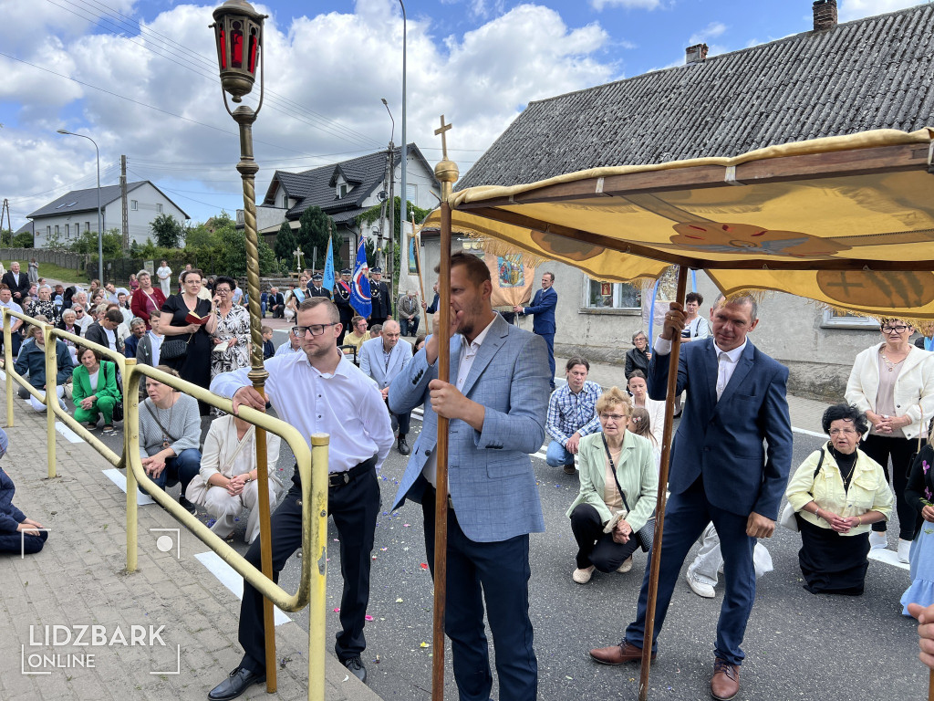 Boże Ciało w Kiełpinach