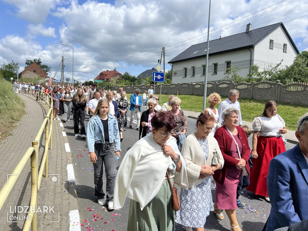 Boże Ciało w Kiełpinach