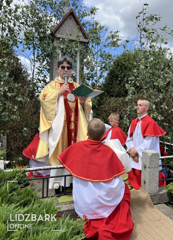 Boże Ciało w Kiełpinach