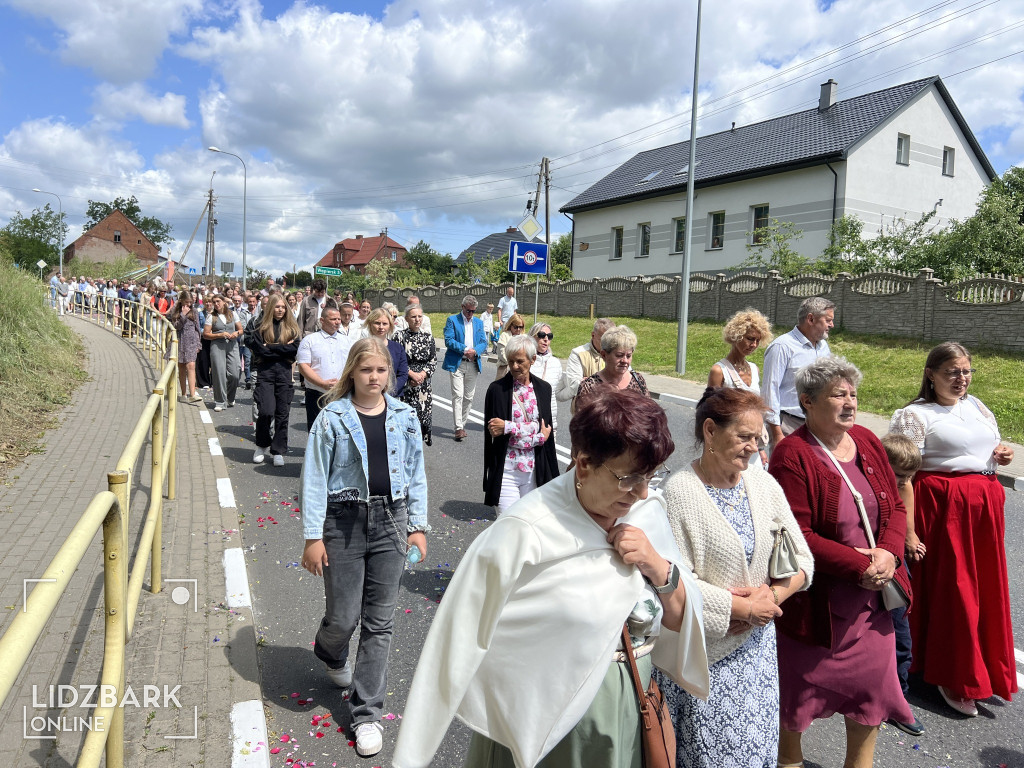 Boże Ciało w Kiełpinach