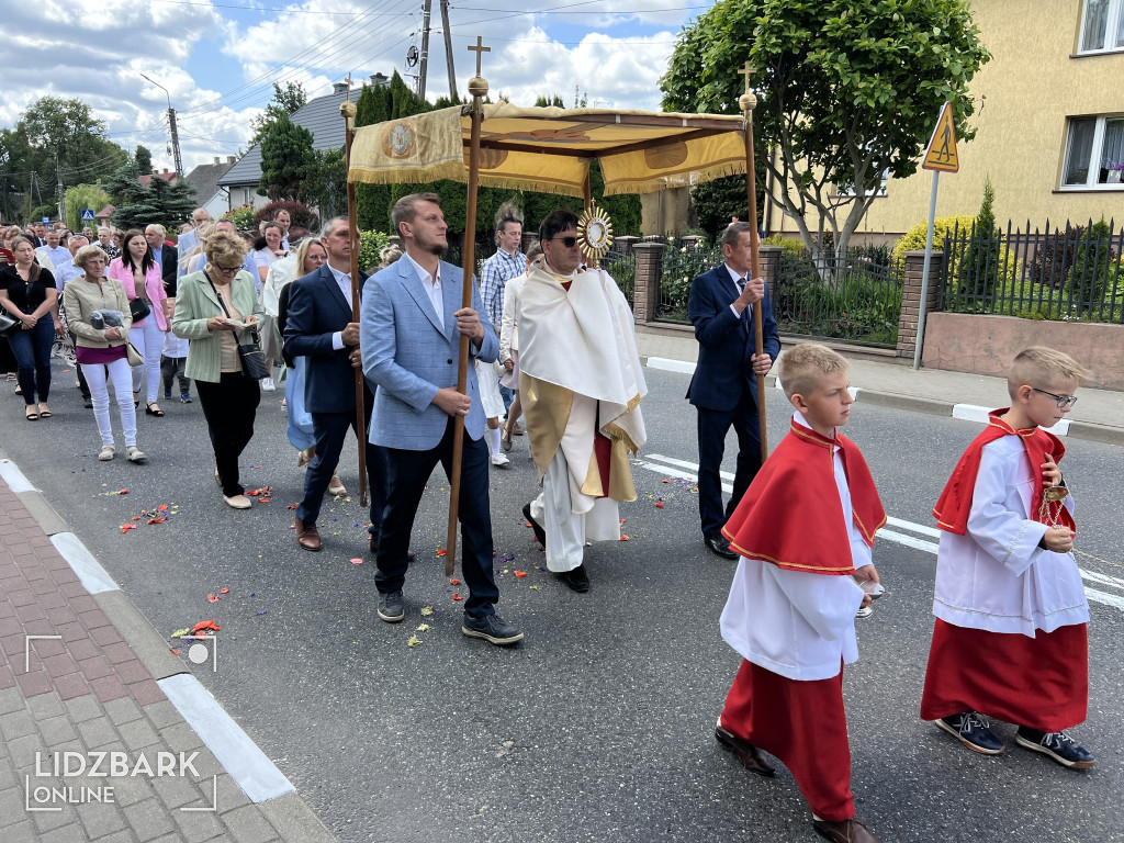 Boże Ciało w Kiełpinach