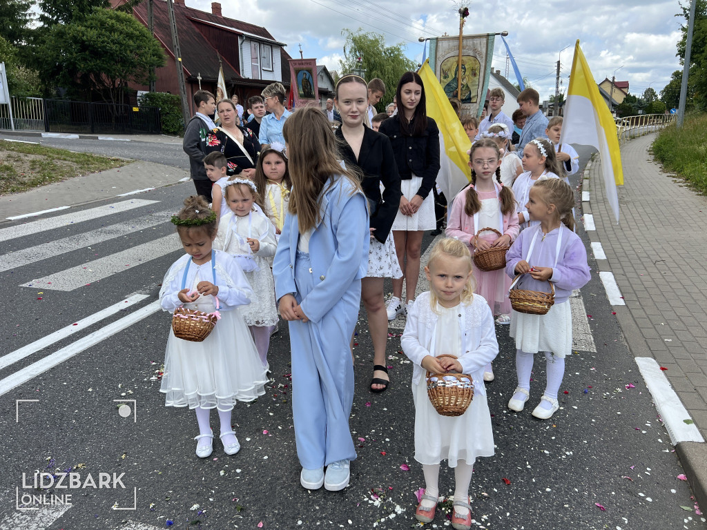 Boże Ciało w Kiełpinach