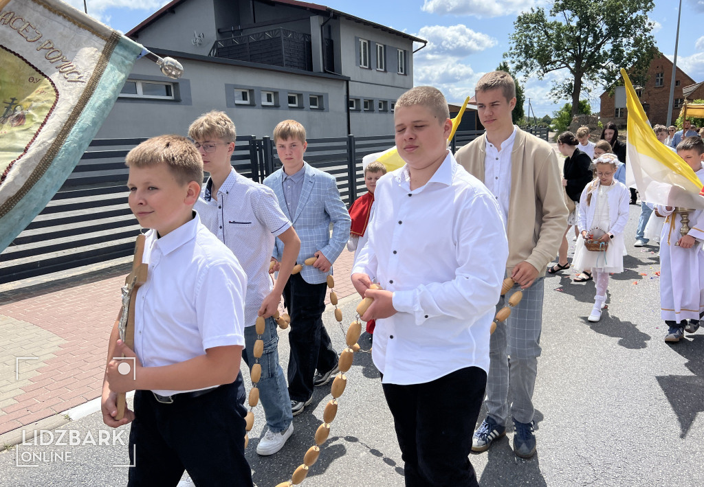 Boże Ciało w Kiełpinach