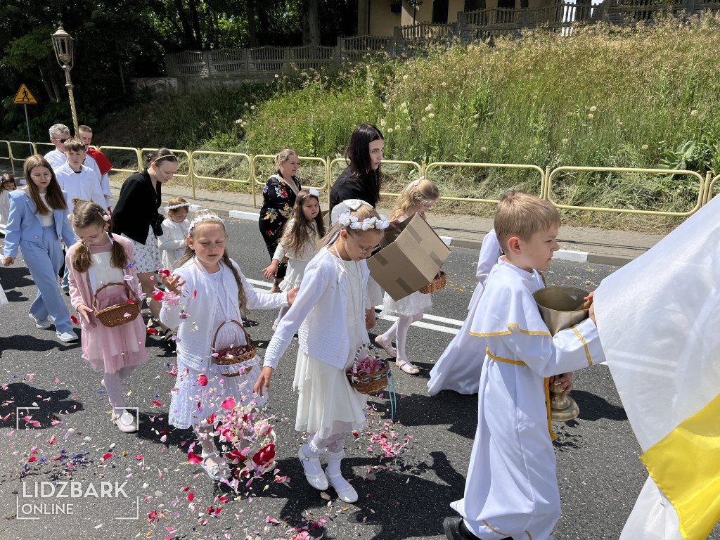 Boże Ciało w Kiełpinach