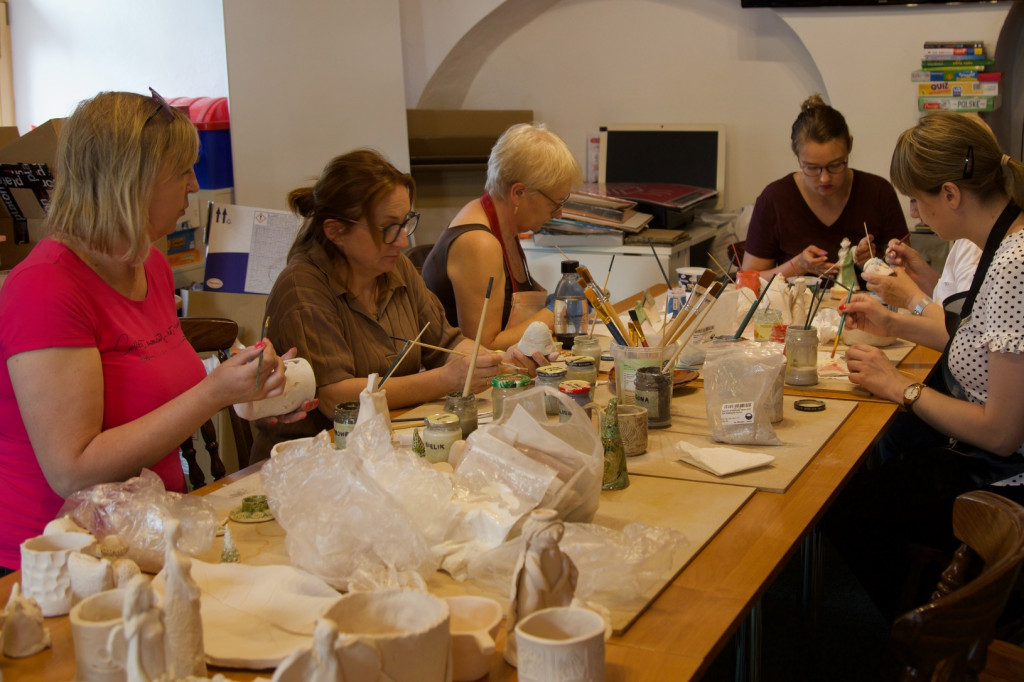 Warsztaty ceramiczne w bibliotece