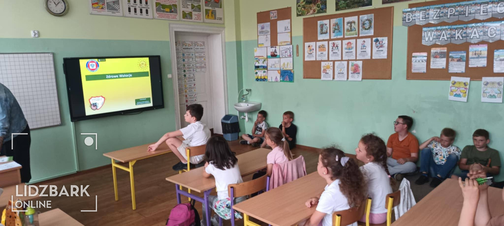 Szkoła Podstawowa w Bryńsku spotkanie z SANEPID