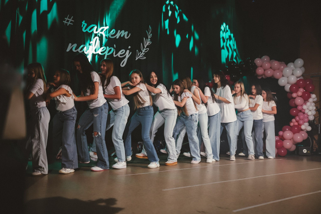 Bajkowy Zakątek - Zakończenia Sezonu Tanecznego!