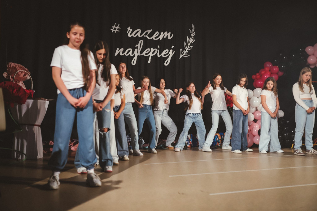 Bajkowy Zakątek - Zakończenia Sezonu Tanecznego!