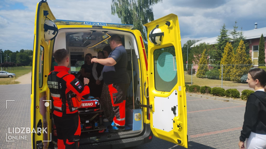 Wyjątkowa godzina wychowawcza w klasie II A LO