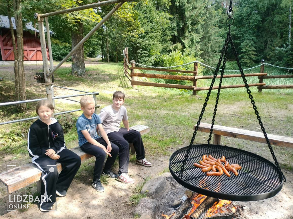 Klasa 3 z Bryńska na wycieczce na Farmie Noego