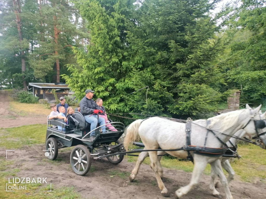 Klasa 3 z Bryńska na wycieczce na Farmie Noego
