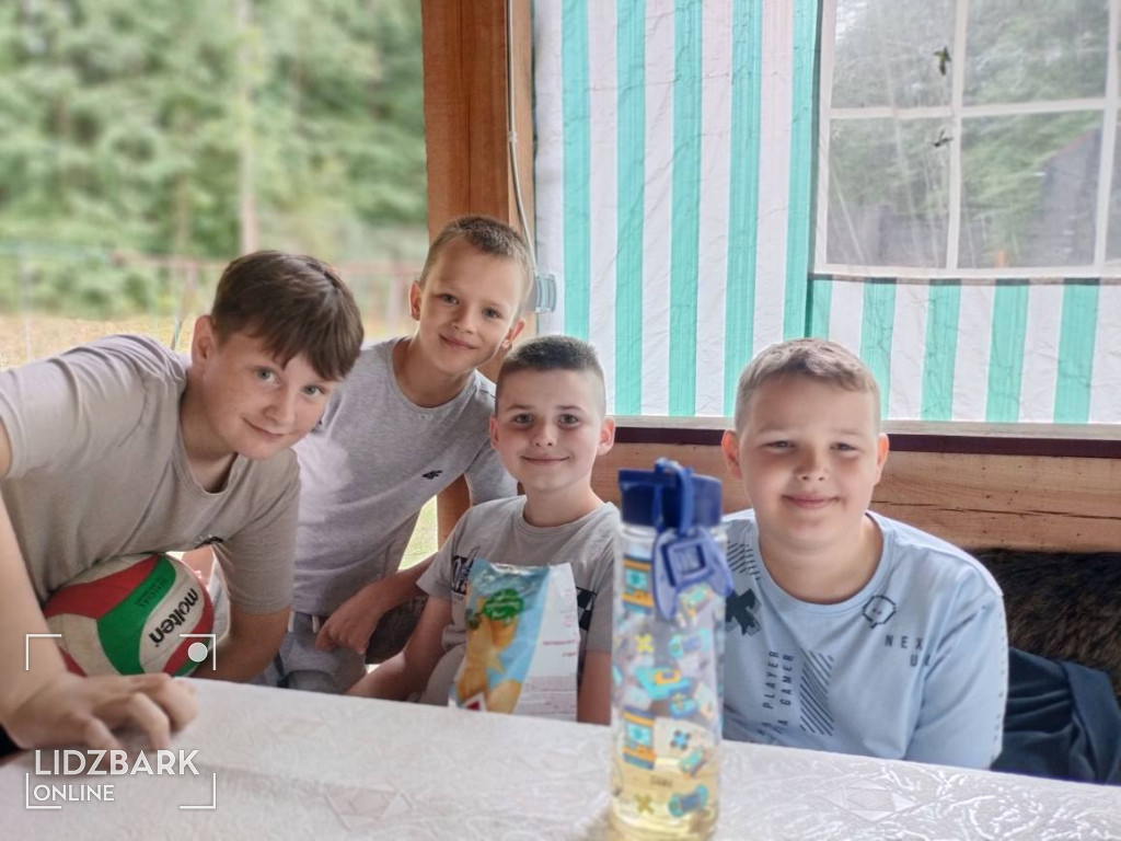 Klasa 3 z Bryńska na wycieczce na Farmie Noego
