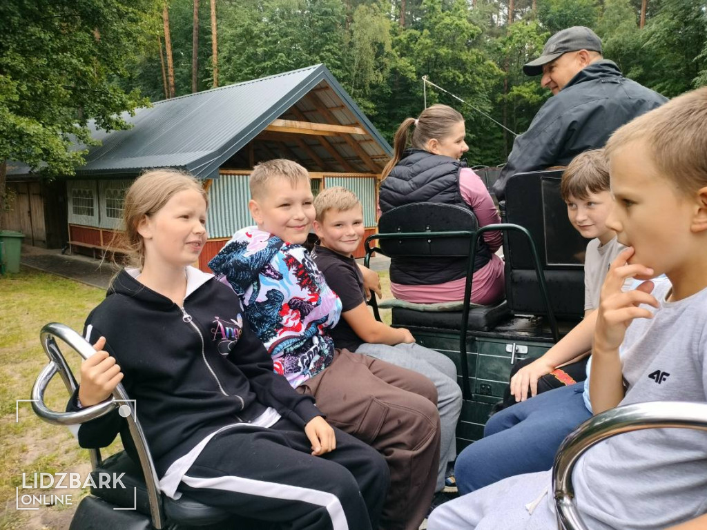 Klasa 3 z Bryńska na wycieczce na Farmie Noego