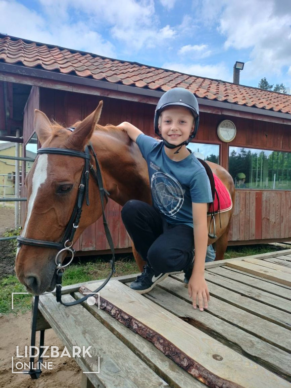 Klasa 3 z Bryńska na wycieczce na Farmie Noego