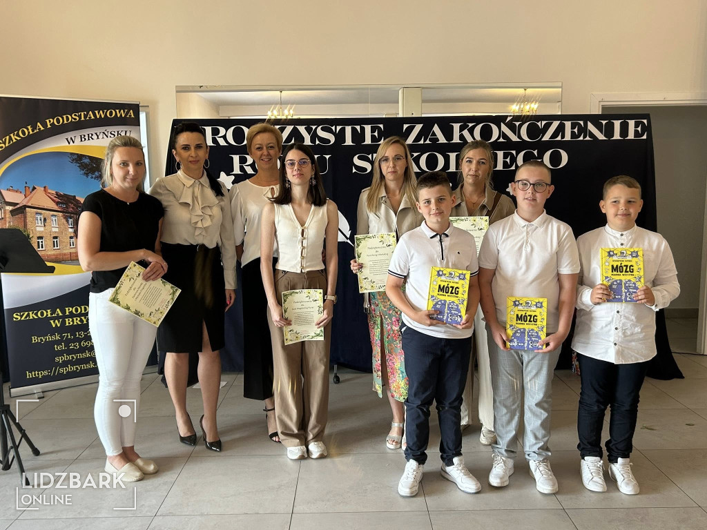 Zakończenie roku szkolnego w SP w Bryńsku