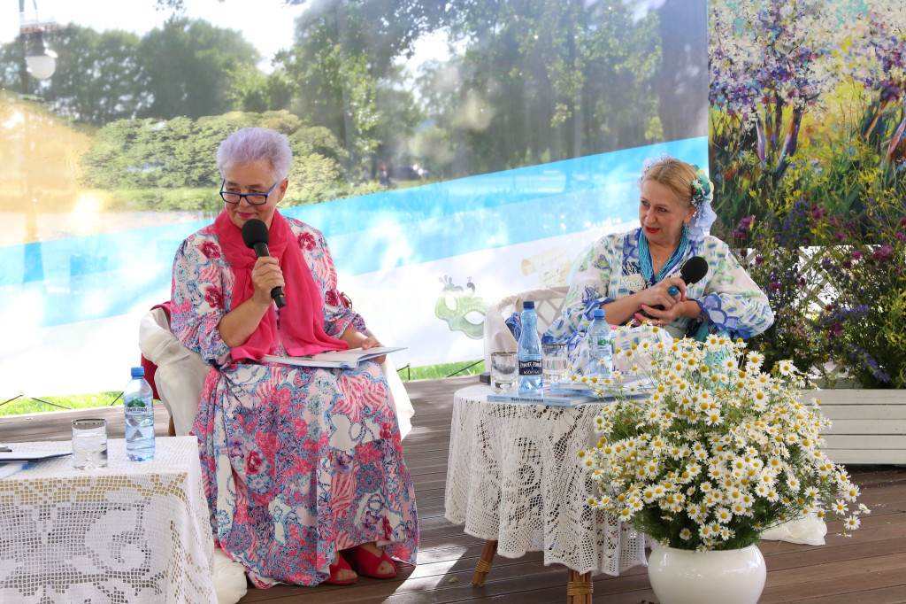 Promocja książki w lidzbarskim amfiteatrze