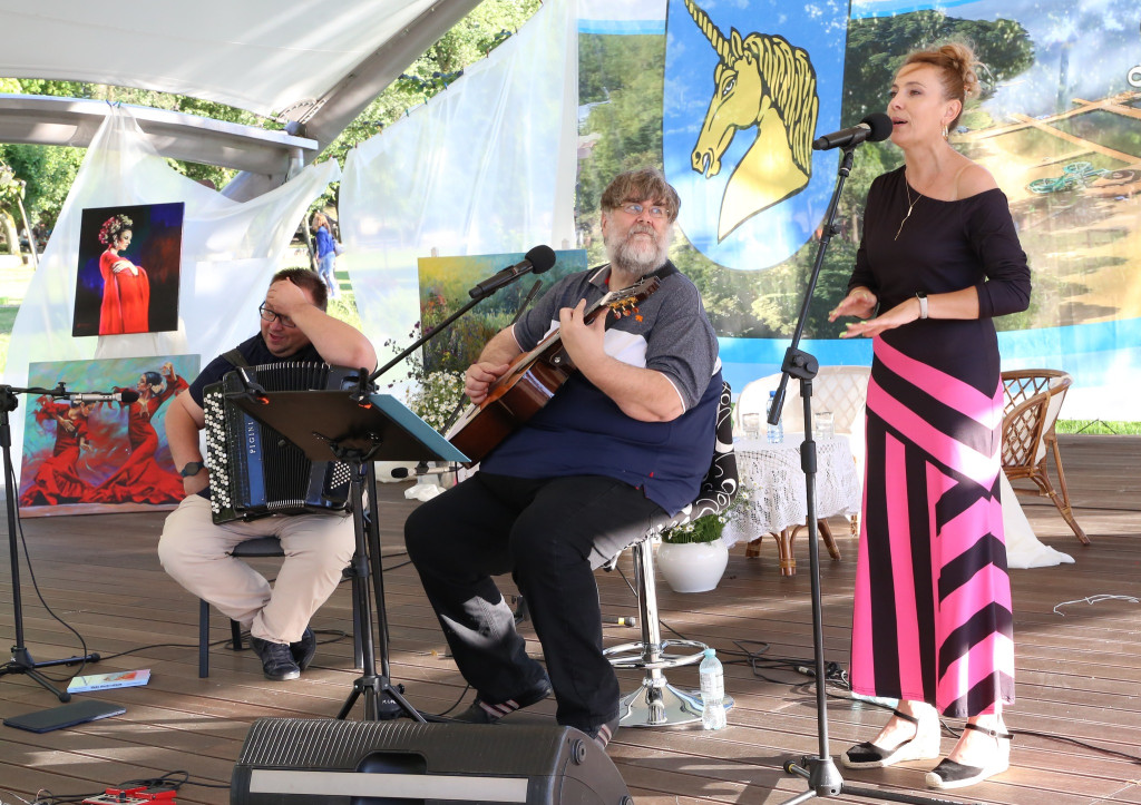 Promocja książki w lidzbarskim amfiteatrze