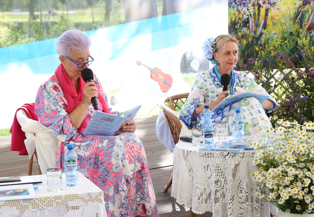 Promocja książki w lidzbarskim amfiteatrze