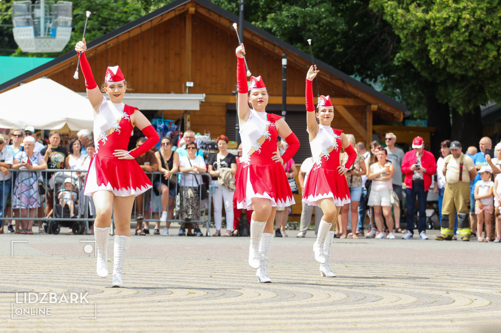 Parady marszowe na Festiwalu Orkiestr OSP w Wiśle