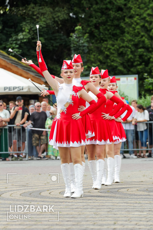 Parady marszowe na Festiwalu Orkiestr OSP w Wiśle