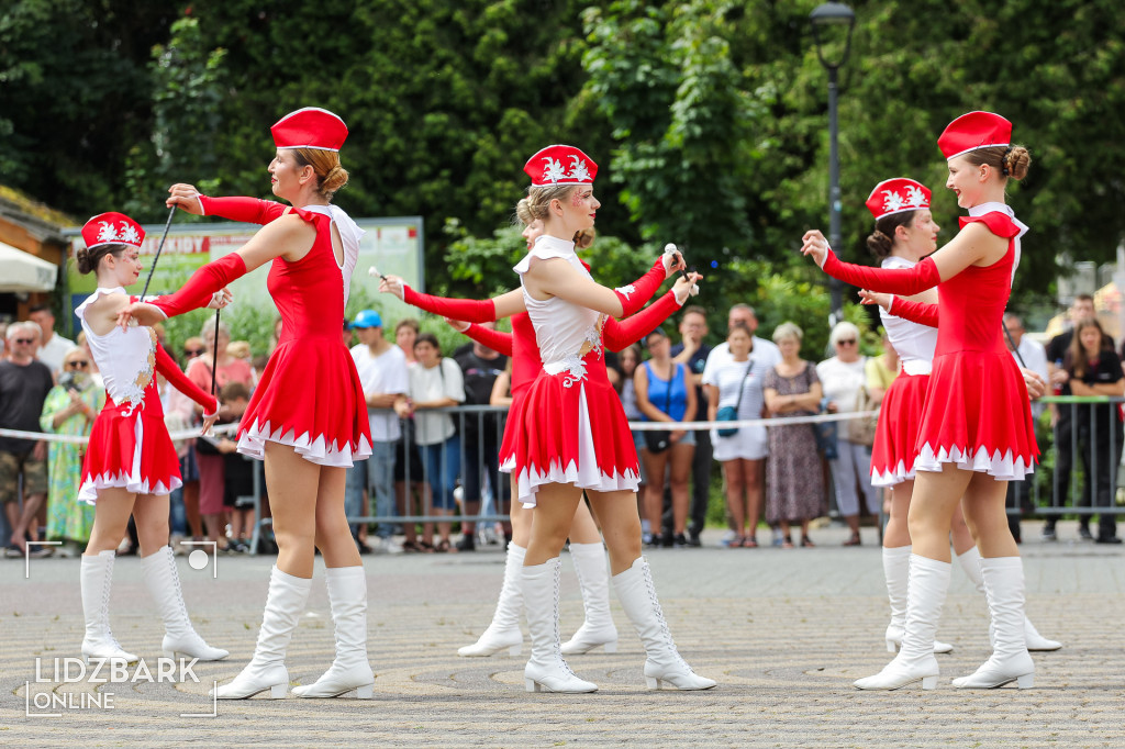Parady marszowe na Festiwalu Orkiestr OSP w Wiśle