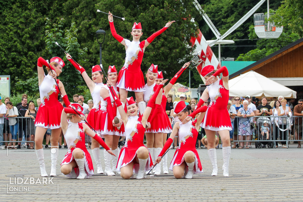 Parady marszowe na Festiwalu Orkiestr OSP w Wiśle