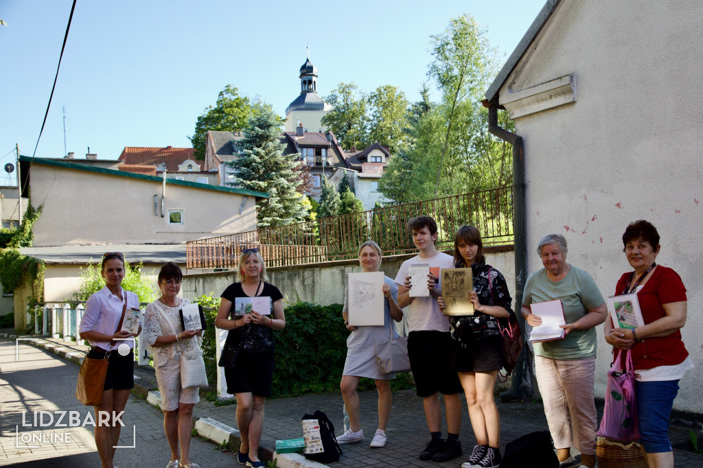 Urban sketching w Lidzbarku – artystyczny spacer
