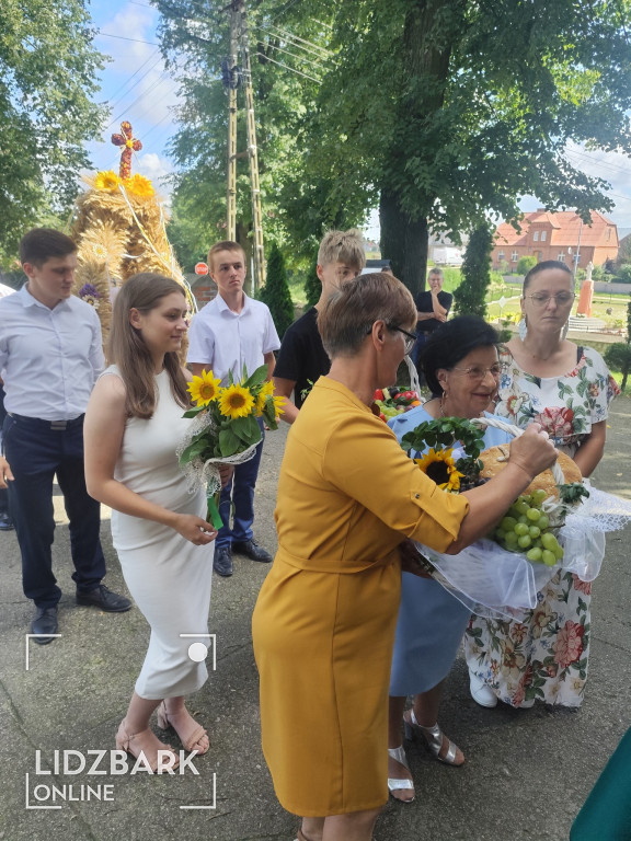 Dożynki Parafialne w Kiełpinach