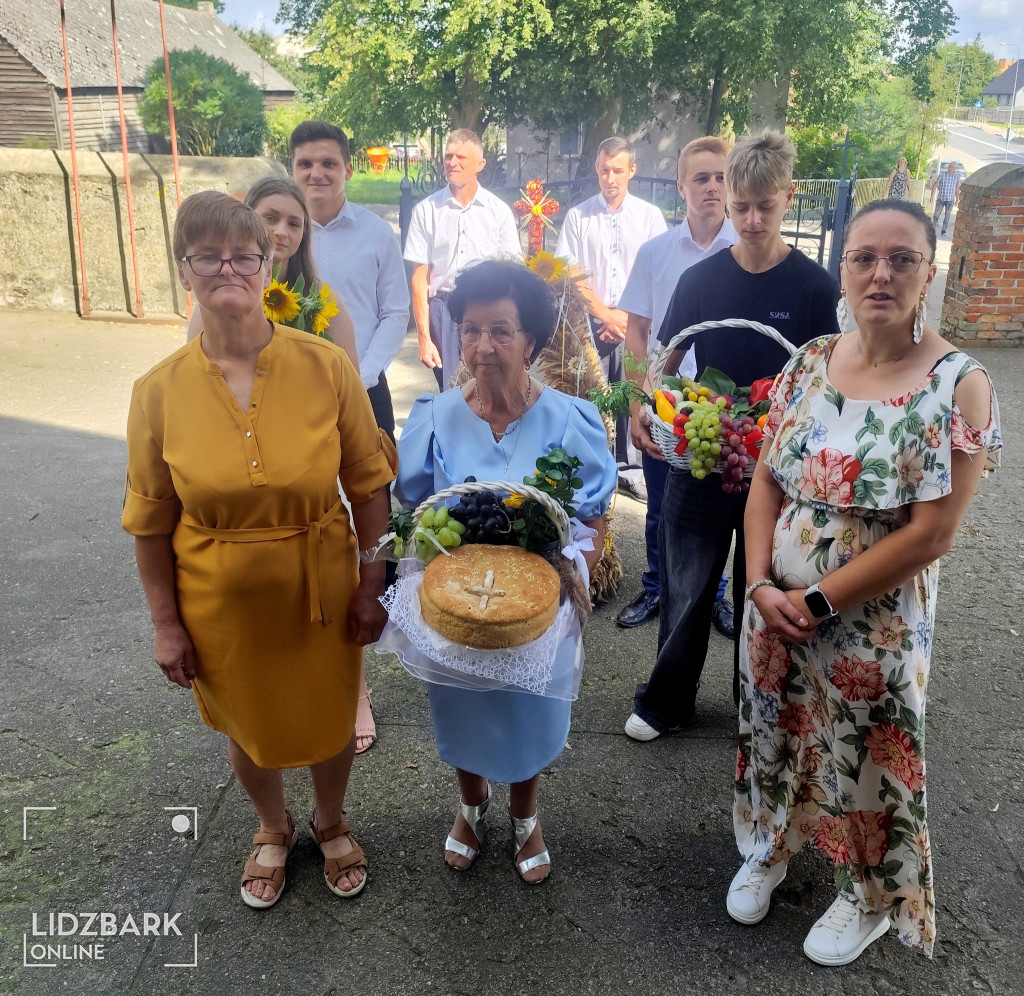 Dożynki Parafialne w Kiełpinach