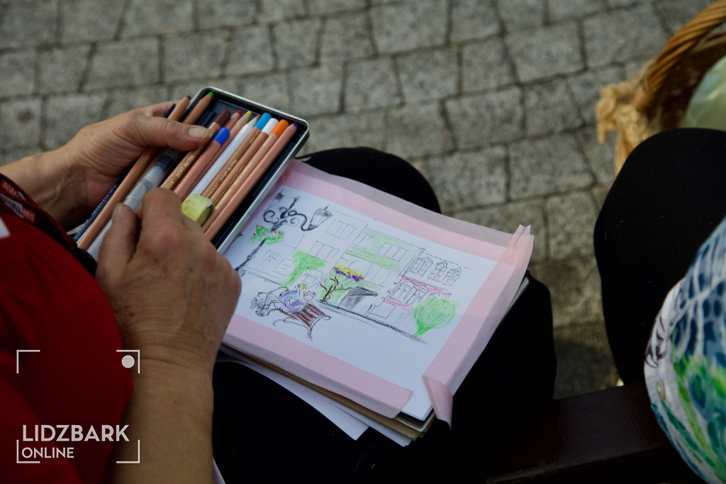 Urban sketching na Placu Hallera