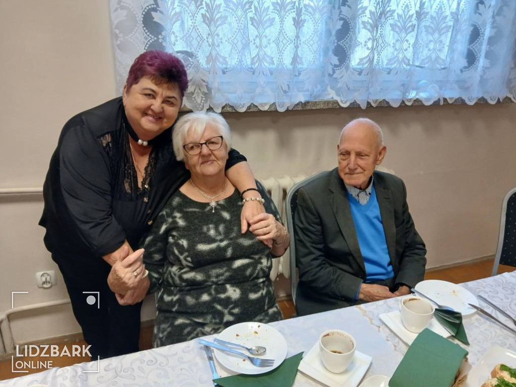Jesień pełna tańca w Dziennym Domu Senior+