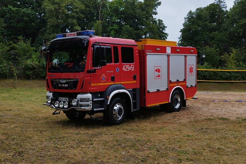 Ćwiczenia ratownicze na Jeziorze Lidzbarskim