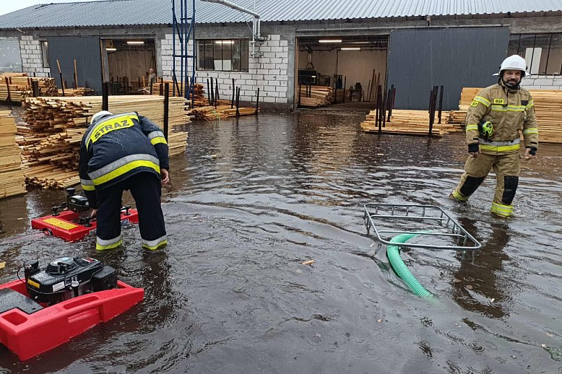 Strażacy interweniowali co najmniej 10 razy