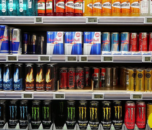 Popularne napoje pójdą ostro w górę. Rząd szykuje podwyżkę VAT-1574